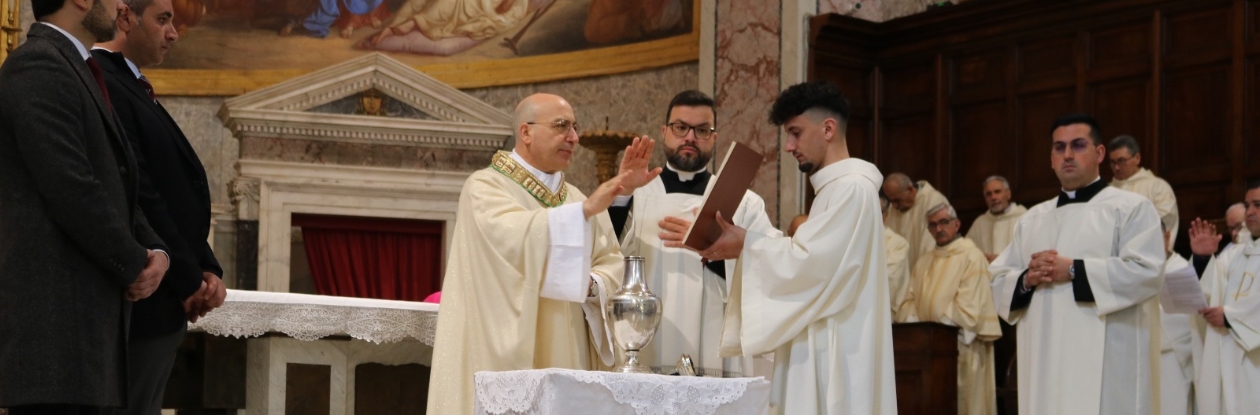 "La Chiesa continua la missione di Cristo nella storia"